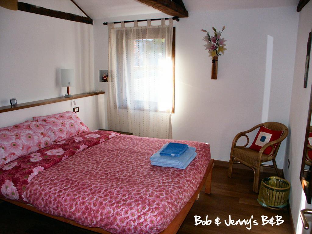 Bob And Jenny'S B&B Віченца Номер фото